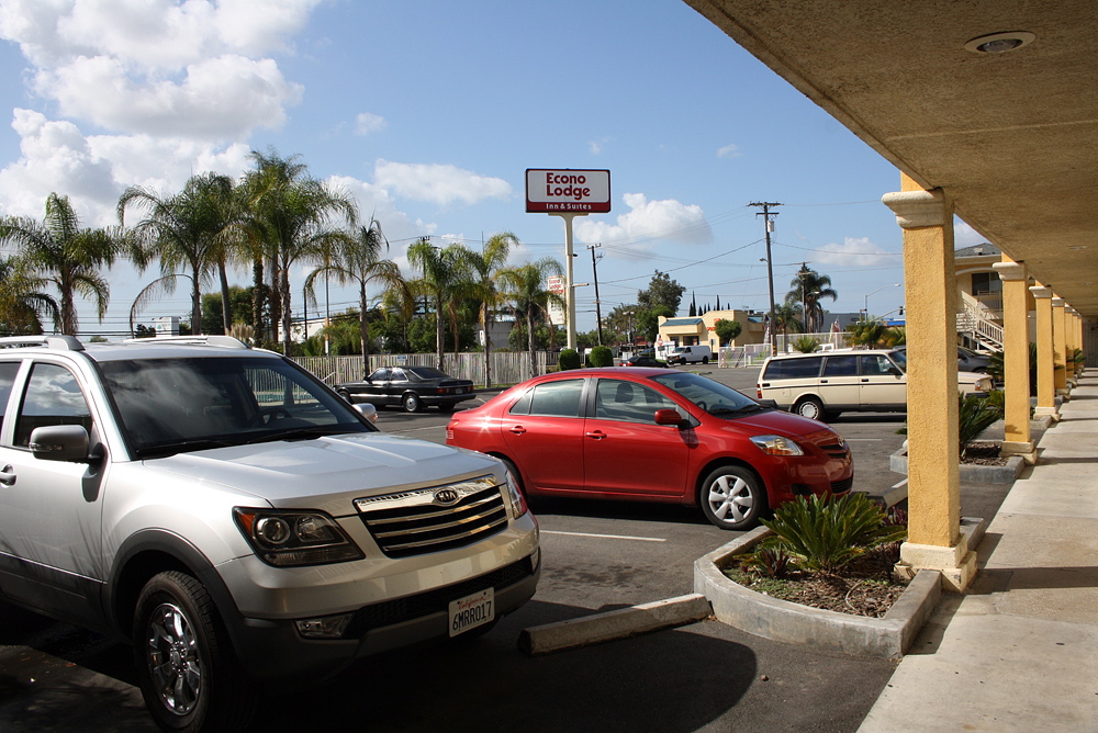001_motel_la.jpg