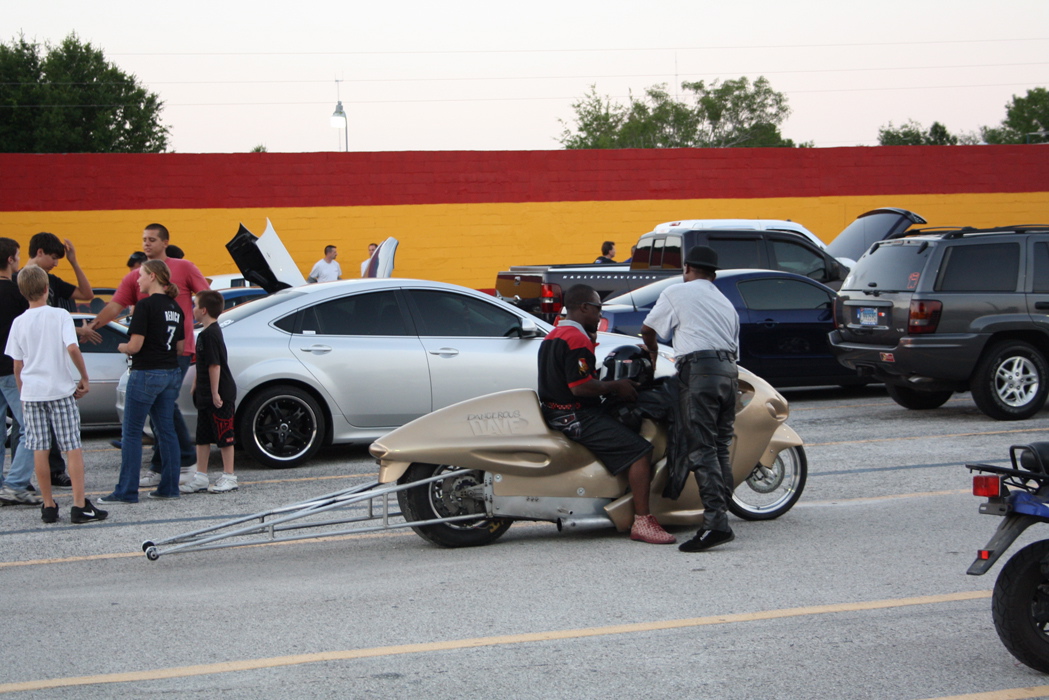 580_public_dragrace.jpg